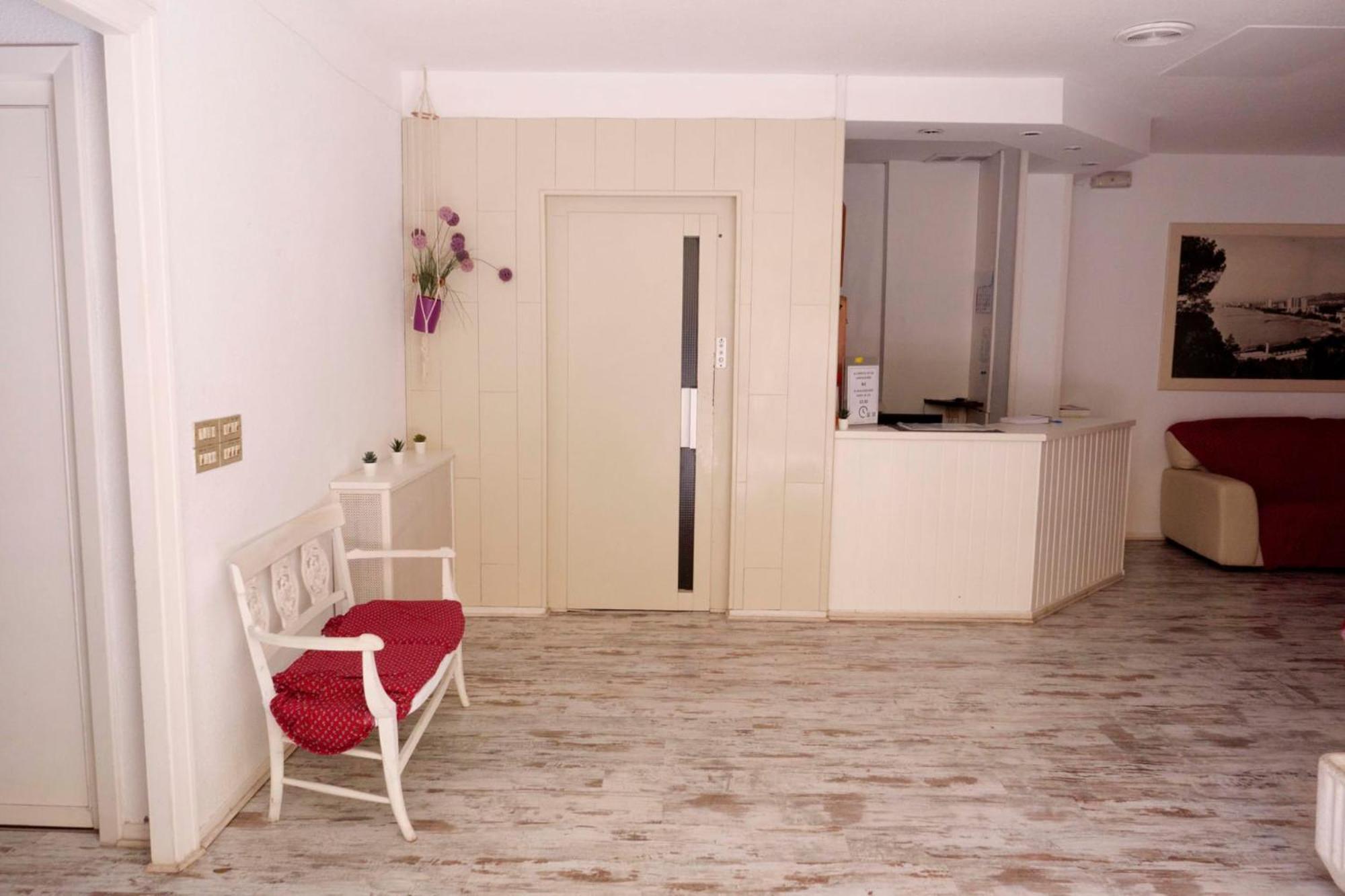 Hostal La Torre Benicassim Luaran gambar